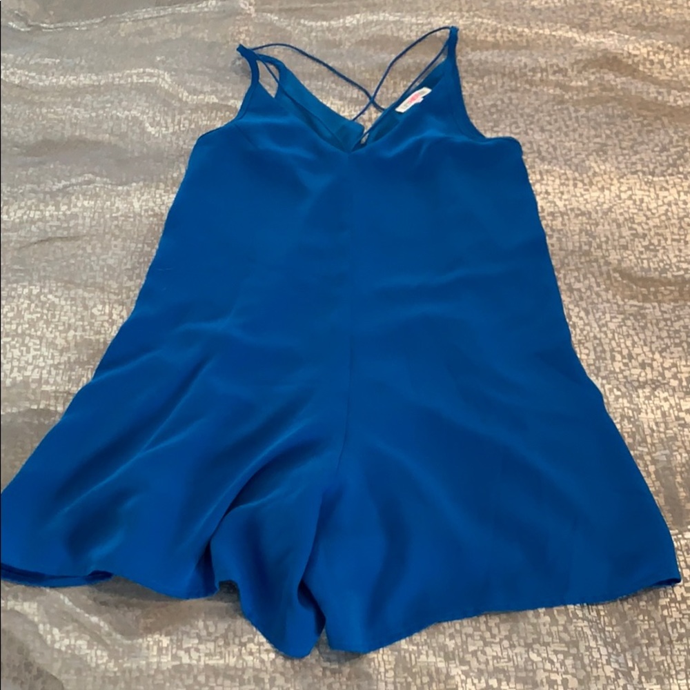 💋2/$15 Blue Romper 🔥